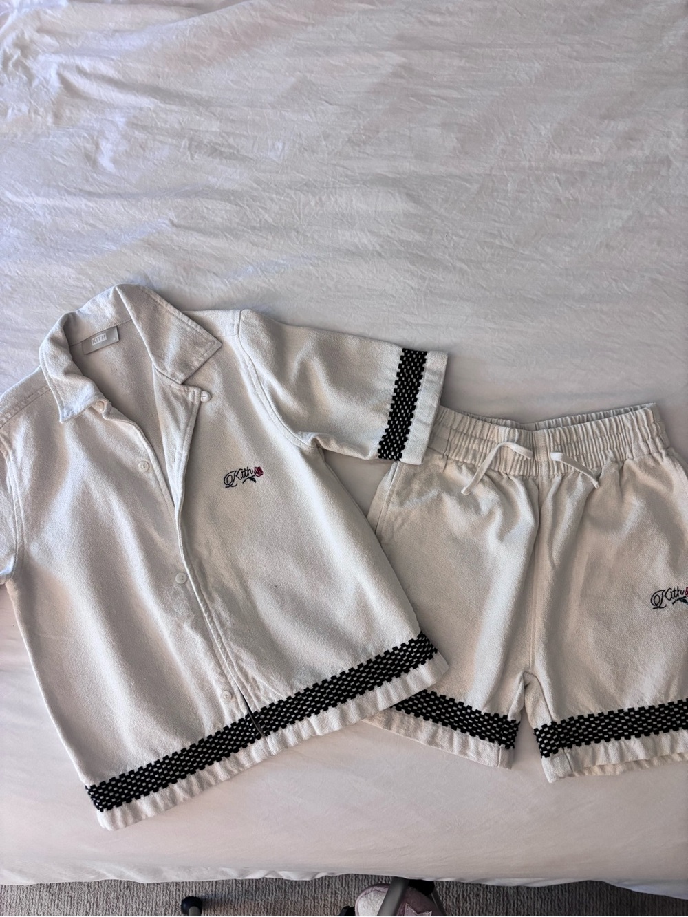 Kids Kith Cream Elastic-Waist Shorts Set